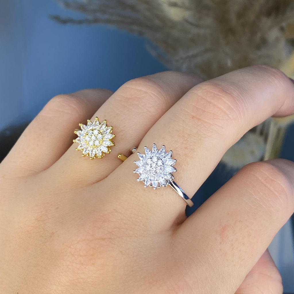 FLOWER SPINNING RING