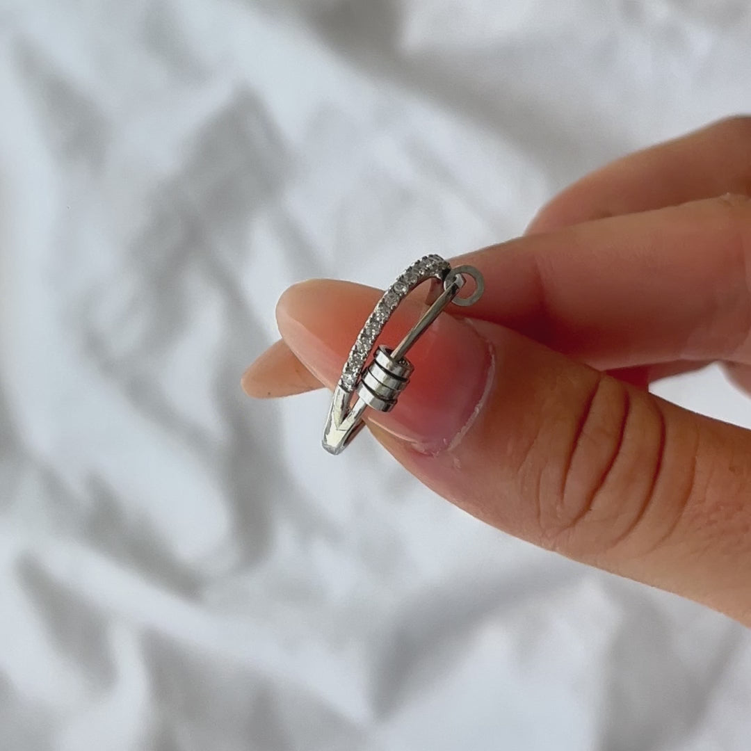 SOLVEIG SKJUTBAR RING